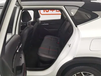 Kia KX3