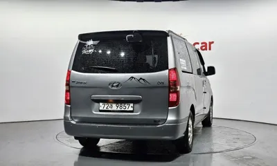 Hyundai Starex