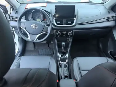 Toyota Yaris L