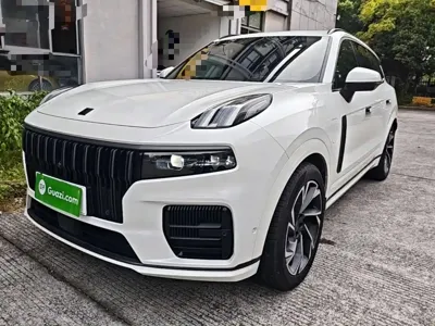 Lynk & Co 09 EM-P