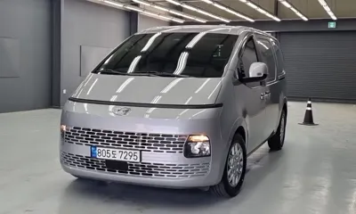 Hyundai Staria