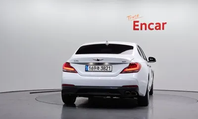 Genesis G70