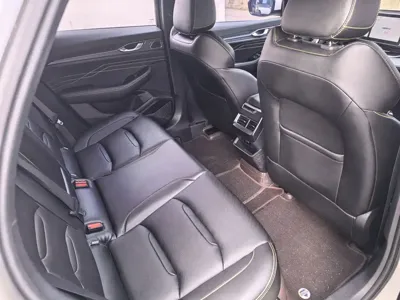 Geely Xingrui