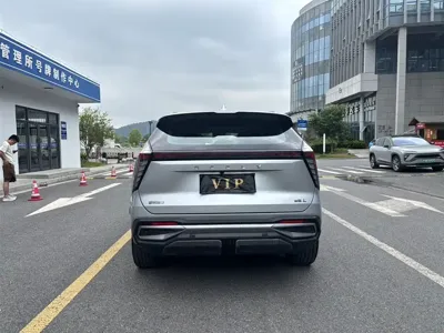 Geely Boyue L