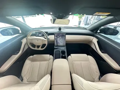 Nio ET5T