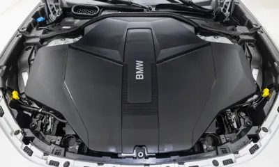 BMW i7