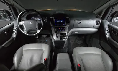 Hyundai Starex