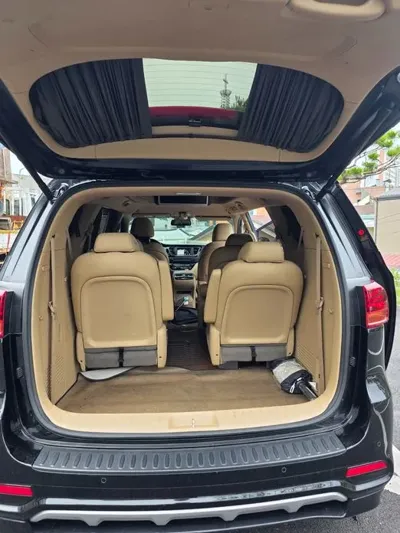 Kia Canival