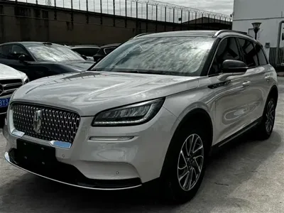 Lincoln Corsair
