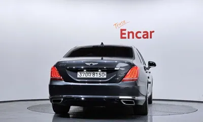 Genesis EQ900