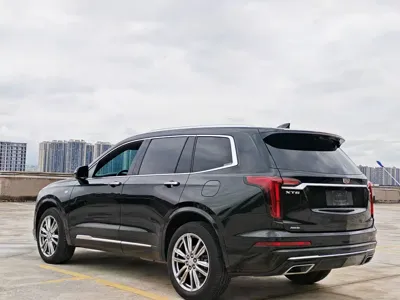 Cadillac XT6