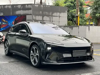 Nio ET5T
