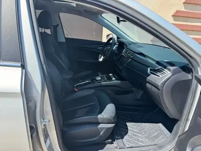 Roewe ei5