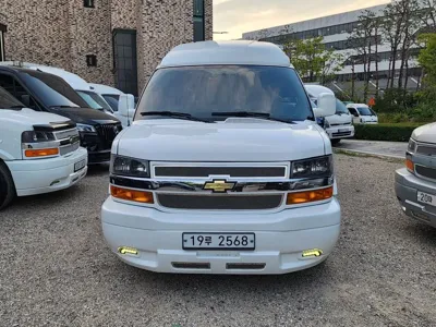 Chevrolet Express Van
