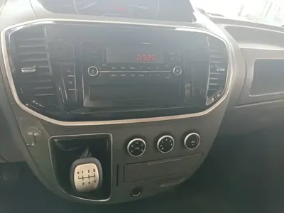 大通 V80
