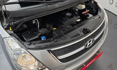 Hyundai Starex