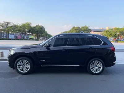 BMW X5 (Import)