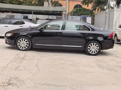 Volvo S80L