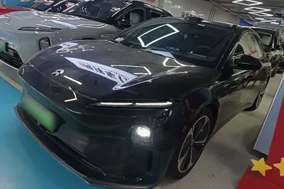 Nio ET5T
