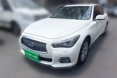 Infiniti Q50L