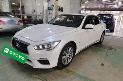 Infiniti Q50L