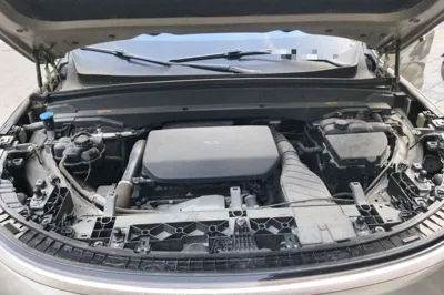 Li Auto L9
