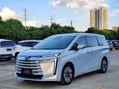 GAC Motor 传祺E8 PHEV