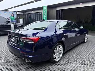 Maserati Quattroporte