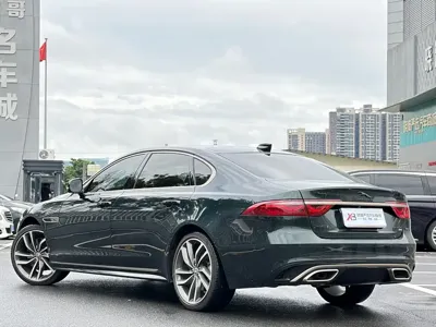 Jaguar XFL