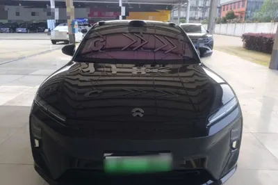 Nio ET5T