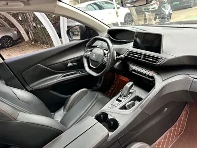 Peugeot 4008