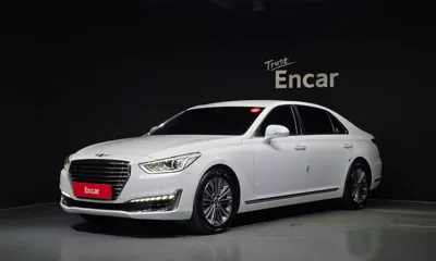 Genesis EQ900
