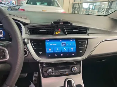 Geely Emgrand GS