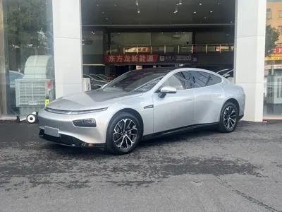 Xpeng P7