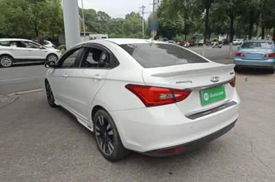 Chery Arrizo 5