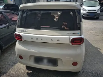 Wuling MINIEV