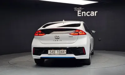 Hyundai Ioniq