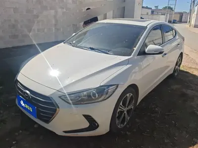 Hyundai Elantra