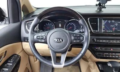 Kia Canival