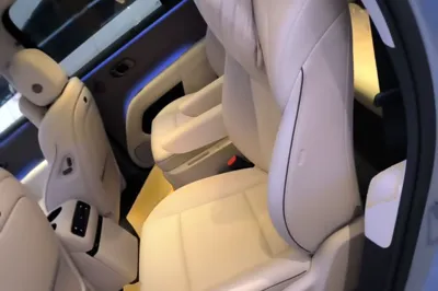 Li Auto Li Auto i8