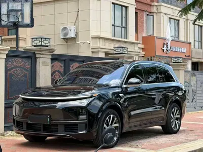 Li Auto Li L8