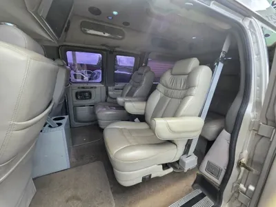 Chevrolet Express Van