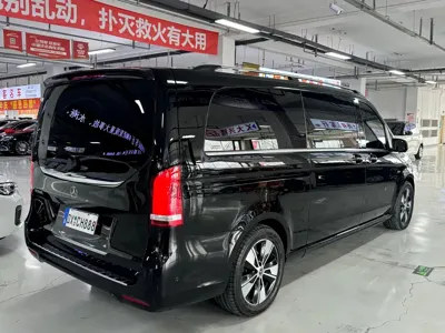 Mercedes-Benz V-Class