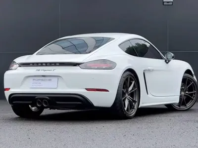 Porsche 718