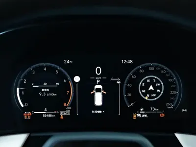 Lexus LM