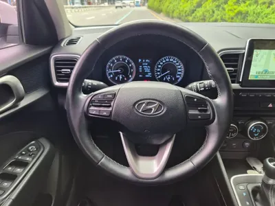 Hyundai Venue