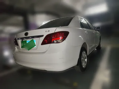 BYD L3