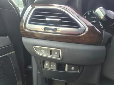 Genesis EQ900