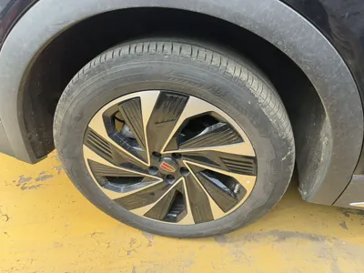 Hongqi HS7 PHEV