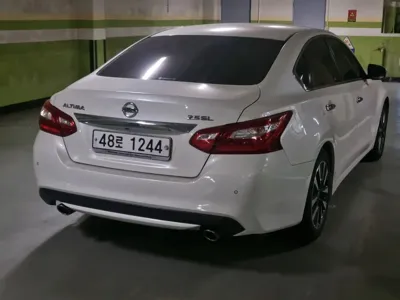 Nissan Altima